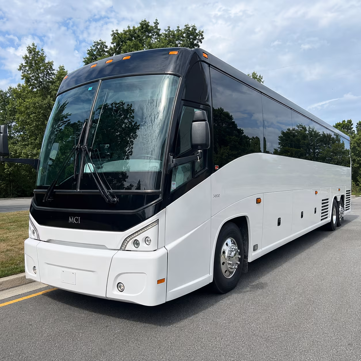 get online pricing for charter buses to pine knob and little caesars arena