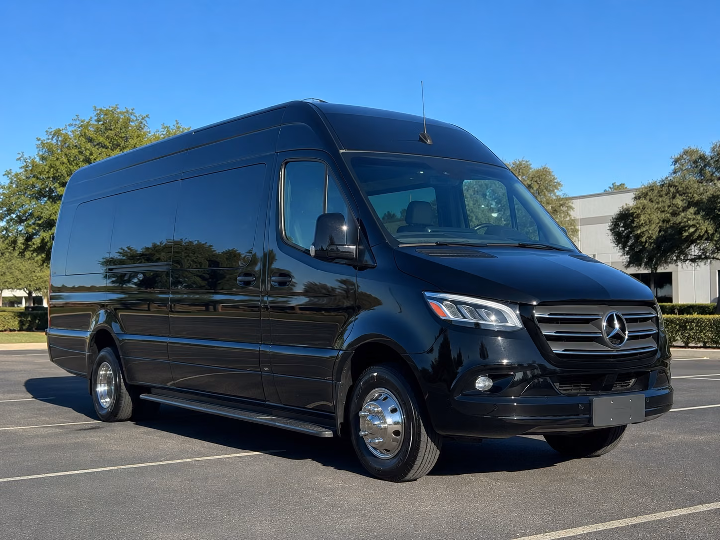 lansing long distance transportation onboard seating